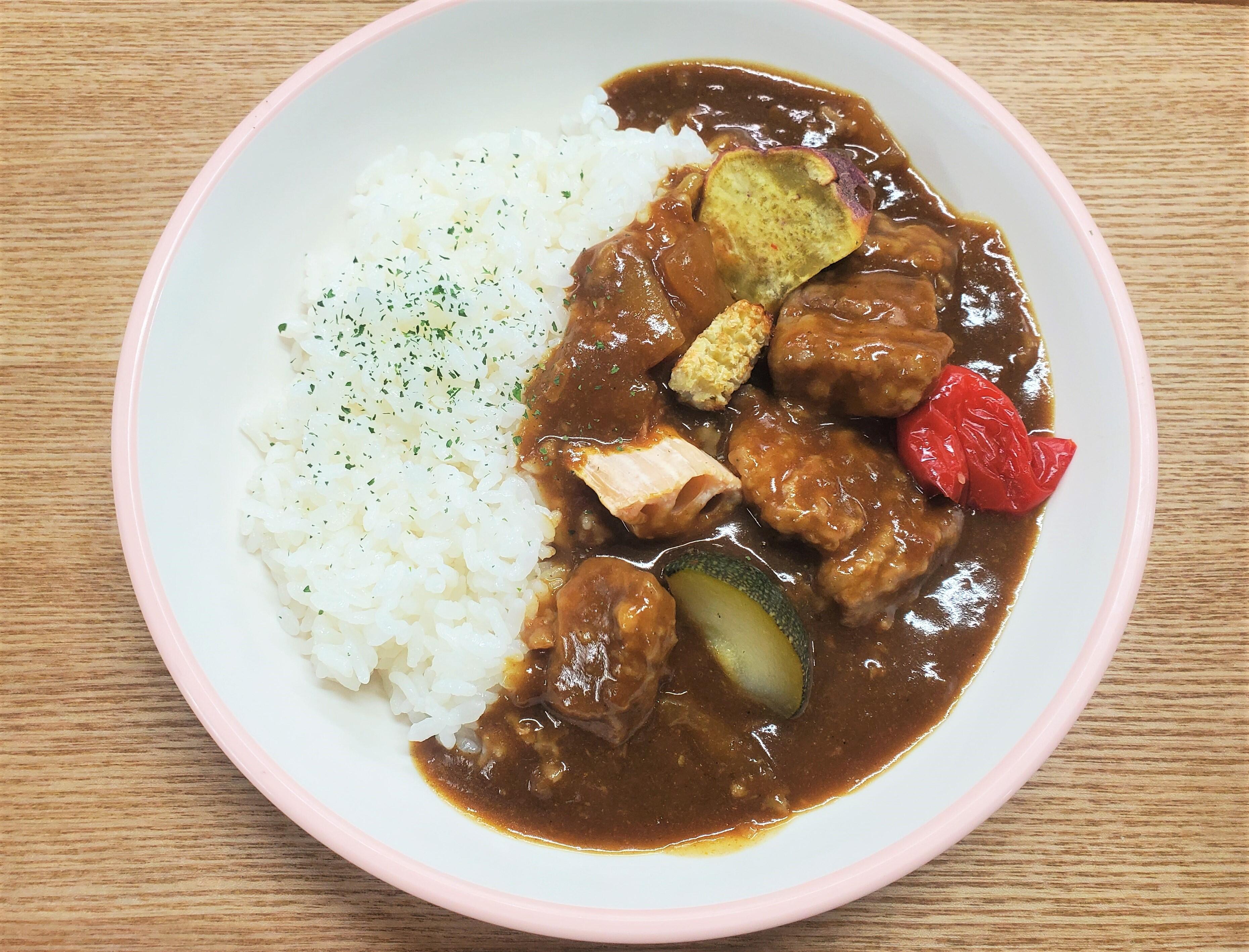 カレー(火曜)